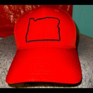 NWOT Red Nike "State of Oregon Outline" Hat